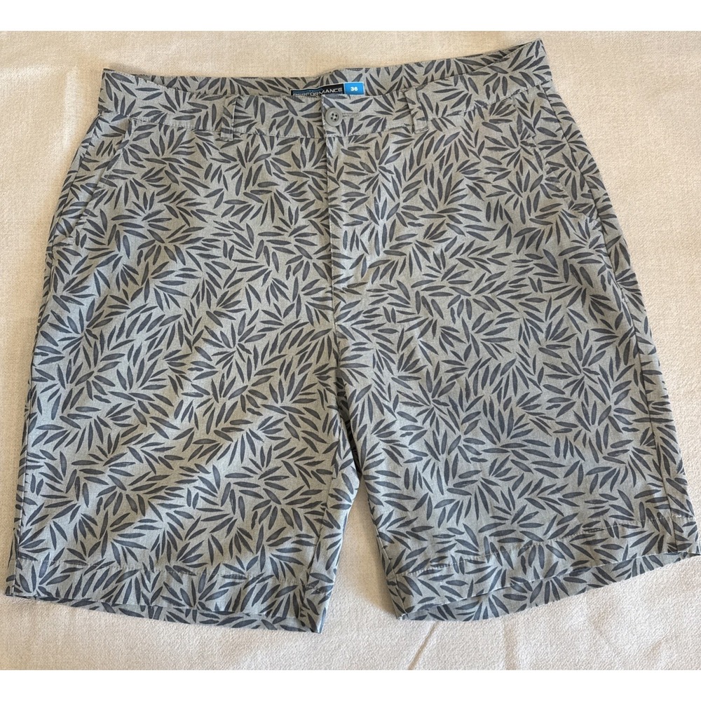 Roundtree & Yorke Men Size 36 Leaf Pattern Performance Chino‎ Shorts Regular Fit